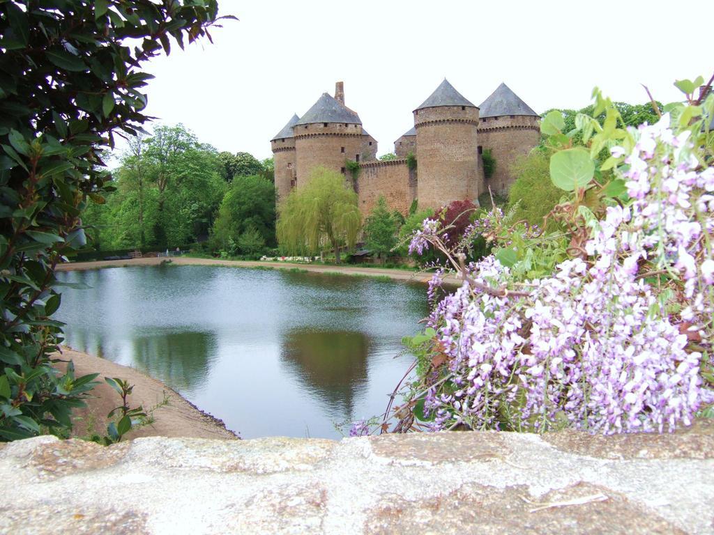 拉克鲁艾住宿加早餐旅馆 Sainte-Marie-du-Bois  外观 照片